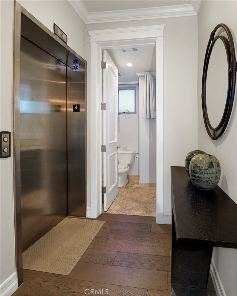 Photo of 1644 S Bentley Avenue #401, Los Angeles, CA 90025 (MLS # SB26128373)