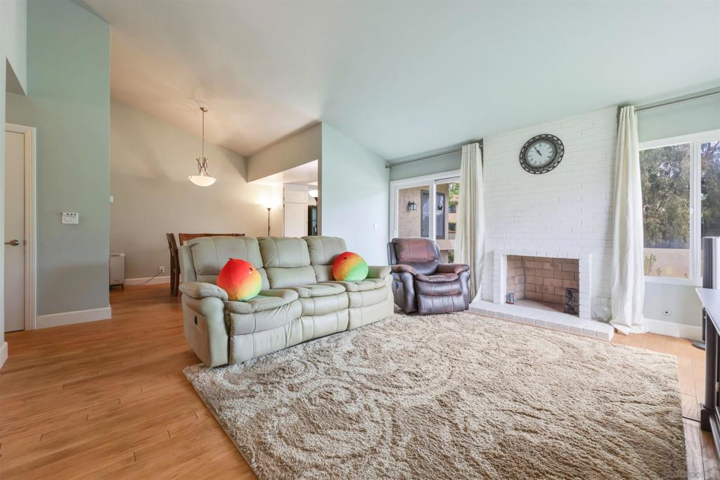 12728 Camino De La Breccia 13