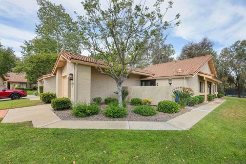 12728 Camino De La Breccia 13 San Diego CA 92128