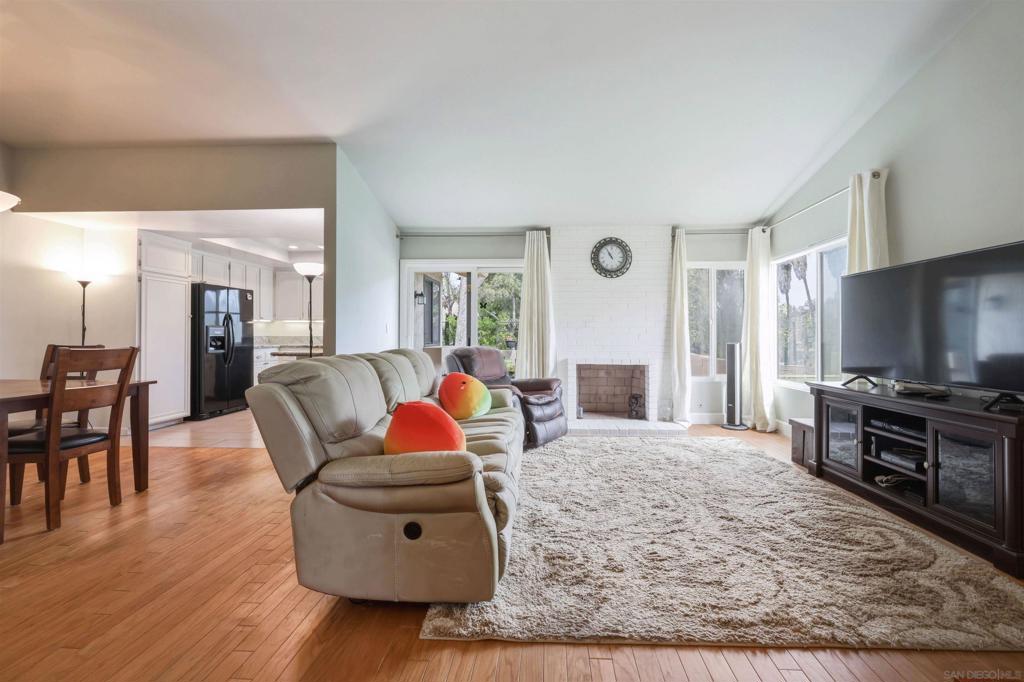 12728 Camino De La Breccia 13