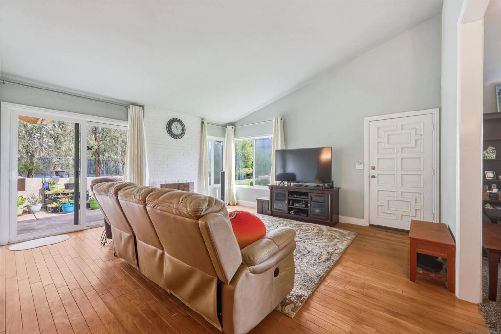 12728 Camino De La Breccia 13