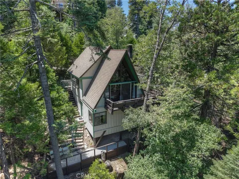 271 Fremont Road, Lake Arrowhead, CA 92352 - #: IG25167223
