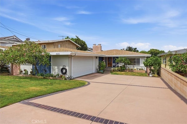 1621 FLOWER AVE, TORRANCE, CA 90503 - Image 65bd6c5c2f75cd5a7cf8d3945f0216fc/3157191315