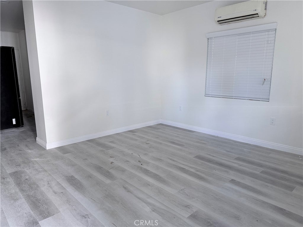 43 S Greenwood