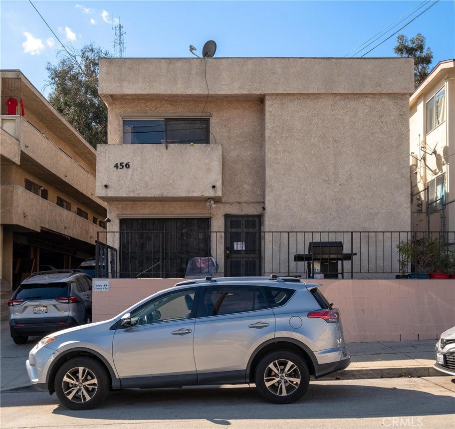 456 Solano Avenue