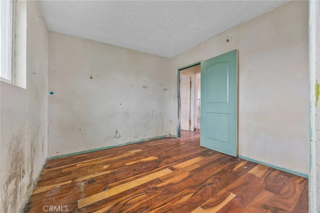 Los Angeles, California 90001, United States, ,Commercial,Active,228013