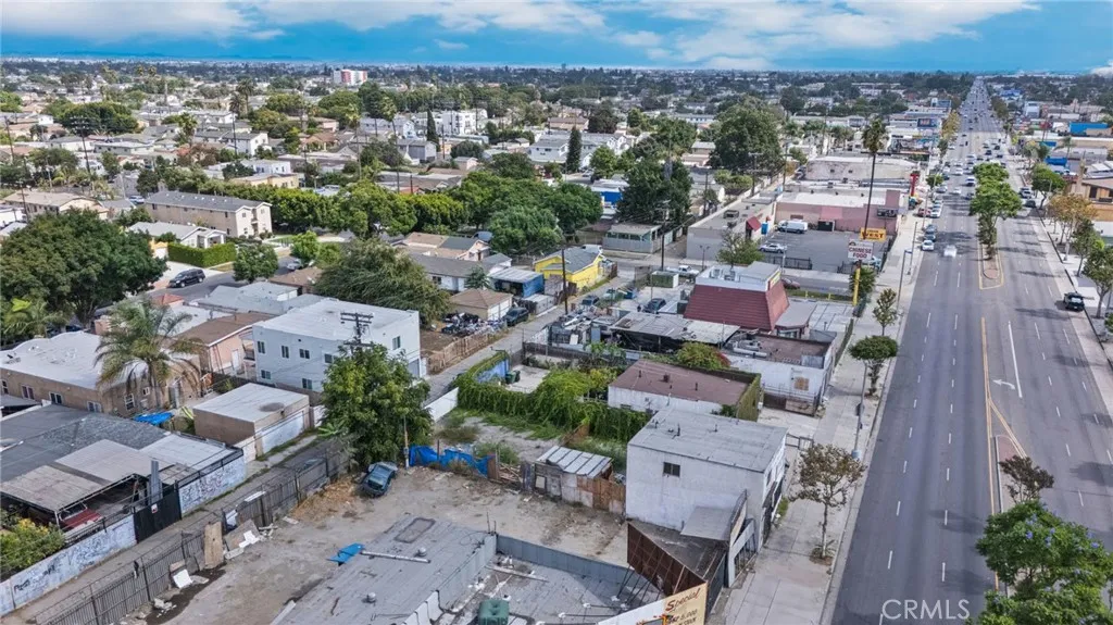 Los Angeles, California 90001, United States, ,Commercial,Active,228013