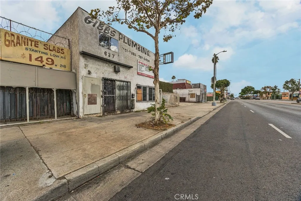 Los Angeles, California 90001, United States, ,Commercial,Active,228013