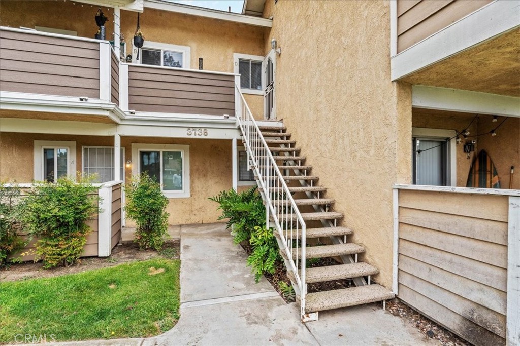 3736 Oak Creek D