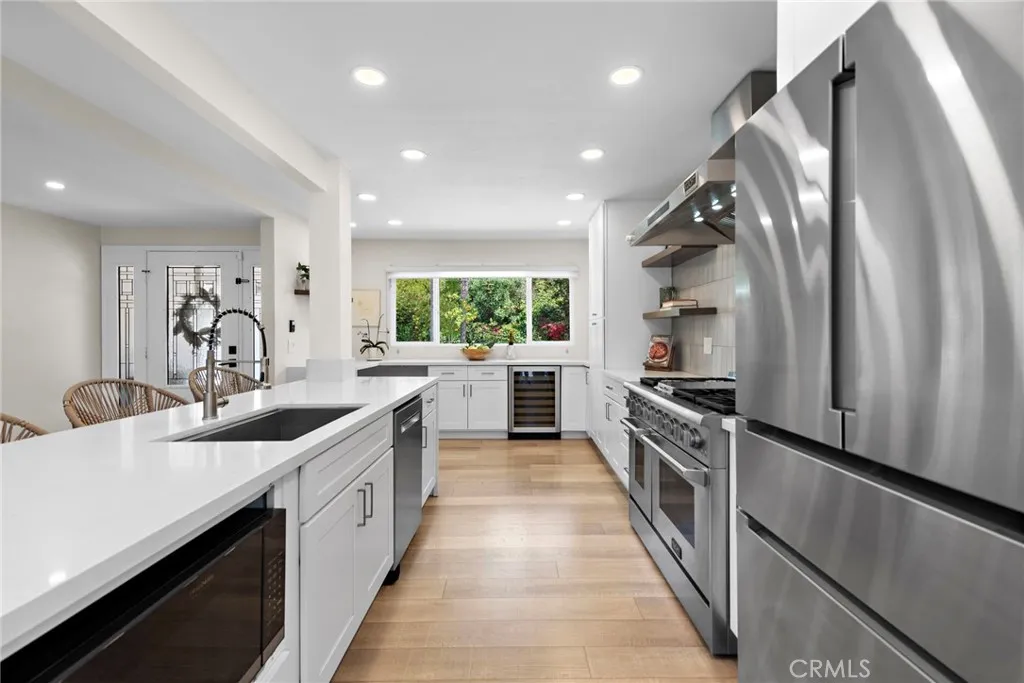 Laguna Niguel, California 92677, United States, 3 Bedrooms Bedrooms, ,2 BathroomsBathrooms,Residential,Active,171134