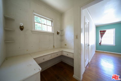 Tiny photo for 713 N Doheny Drive, Beverly Hills, CA 90210 (MLS # 26862079)