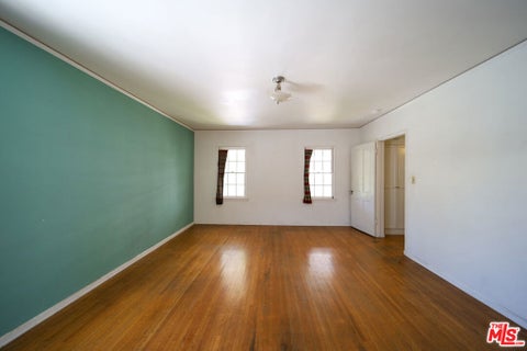 Tiny photo for 713 N Doheny Drive, Beverly Hills, CA 90210 (MLS # 26862079)