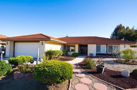 12615 Senda Acantilada San Diego CA 92128