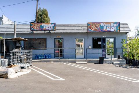 Photo of 4732 Eagle Rock Boulevard, Los Angeles, CA 90041 (MLS # GD26054926)