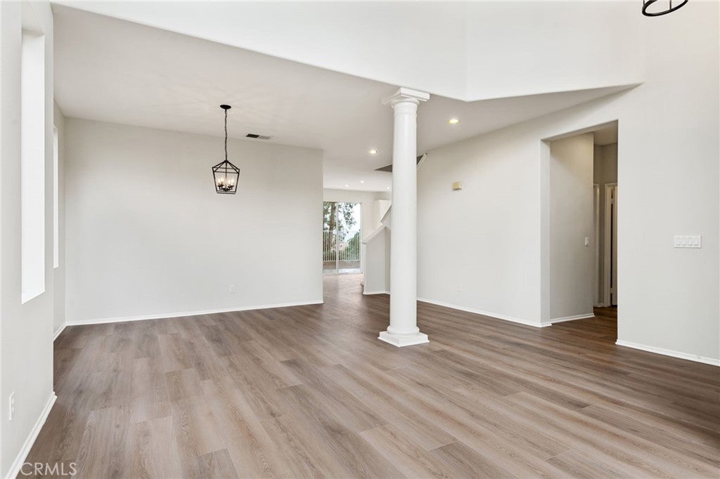 23989 Crowned Partridge Lane