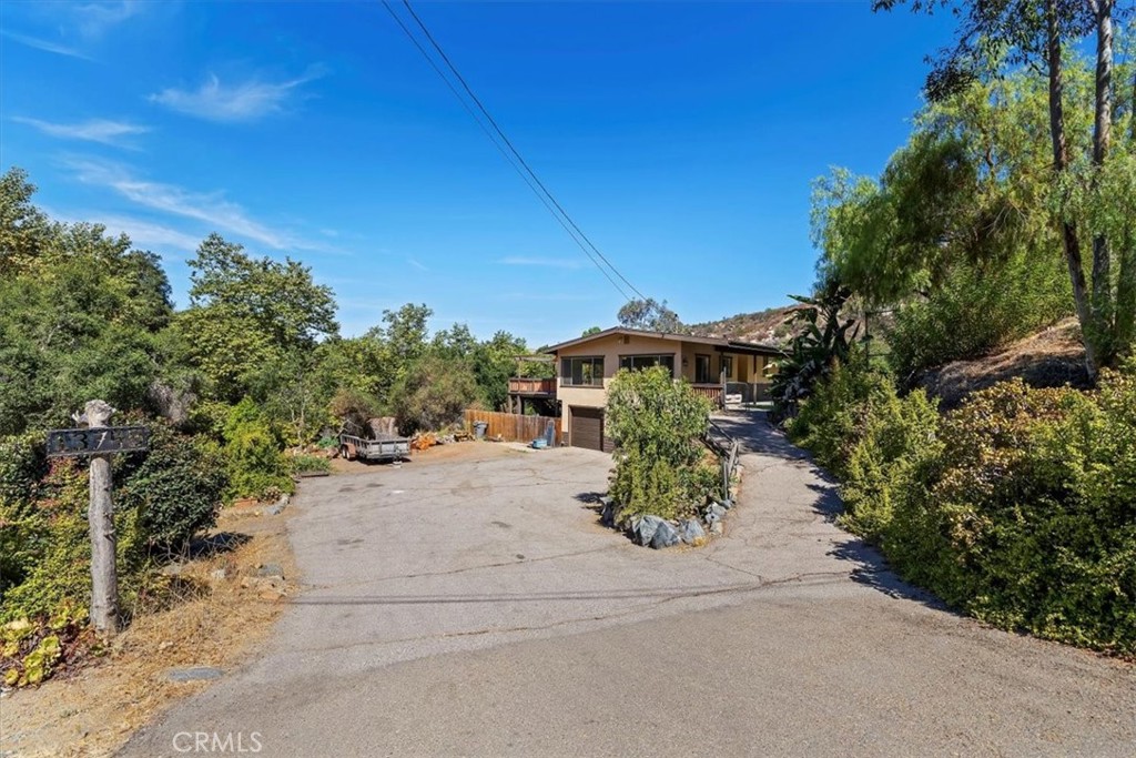 13745 Jamul Drive