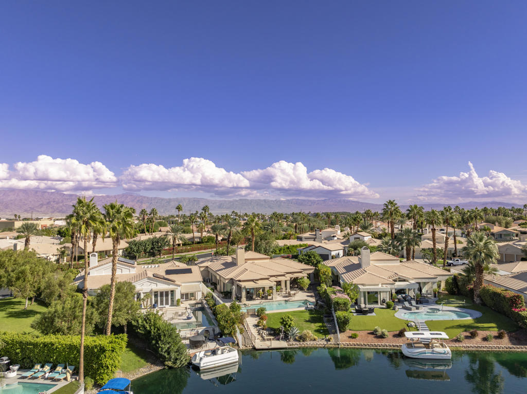 Lake La Quinta - Residential