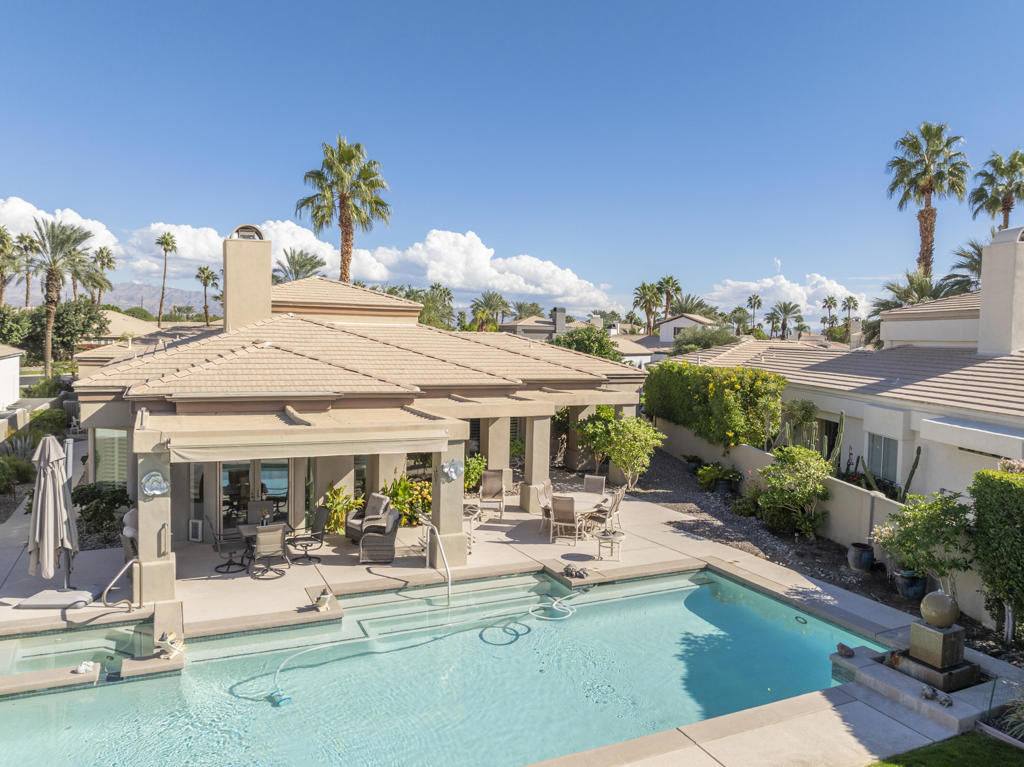 Lake La Quinta - Residential