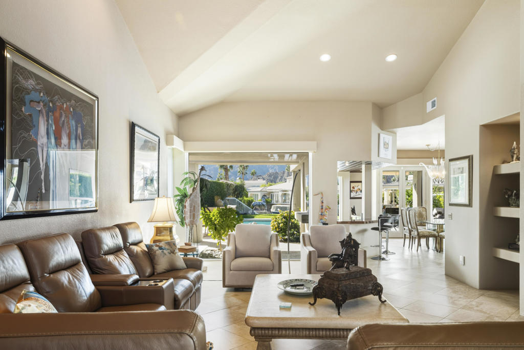 Lake La Quinta - Residential