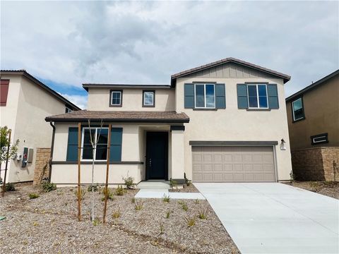 Photo of 35380 Hutchison Pl, Beaumont, CA 92223 (MLS # IV26090632)