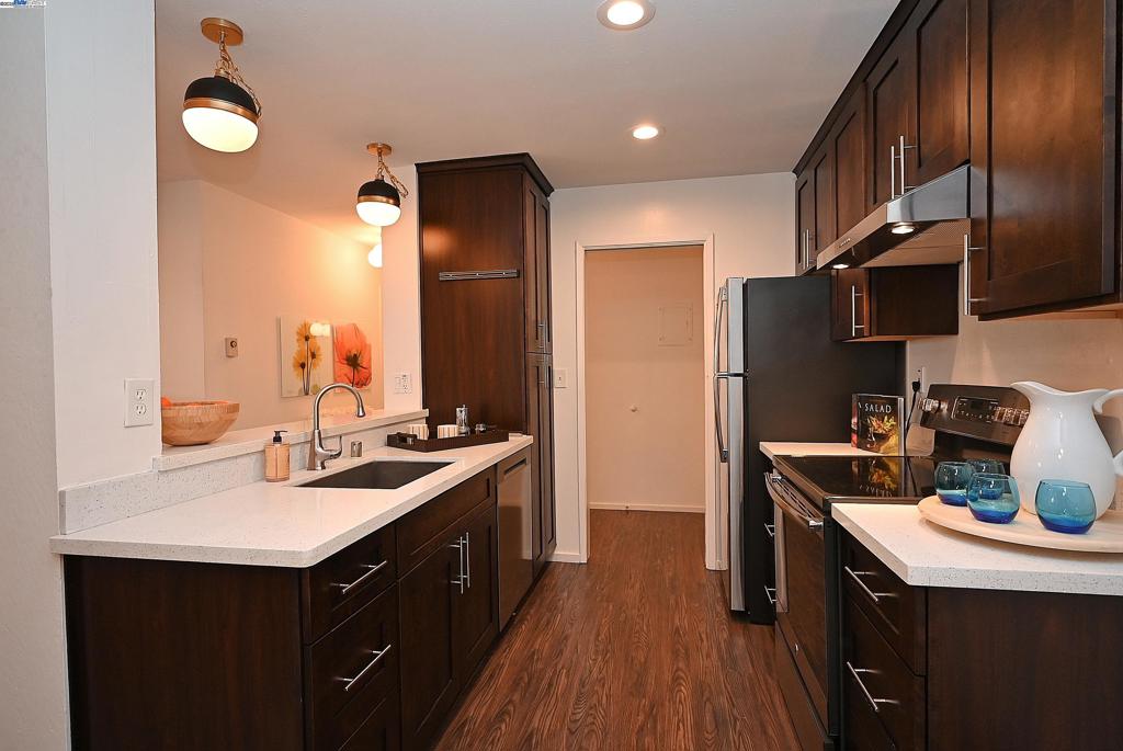 ALAMEDA - Residential