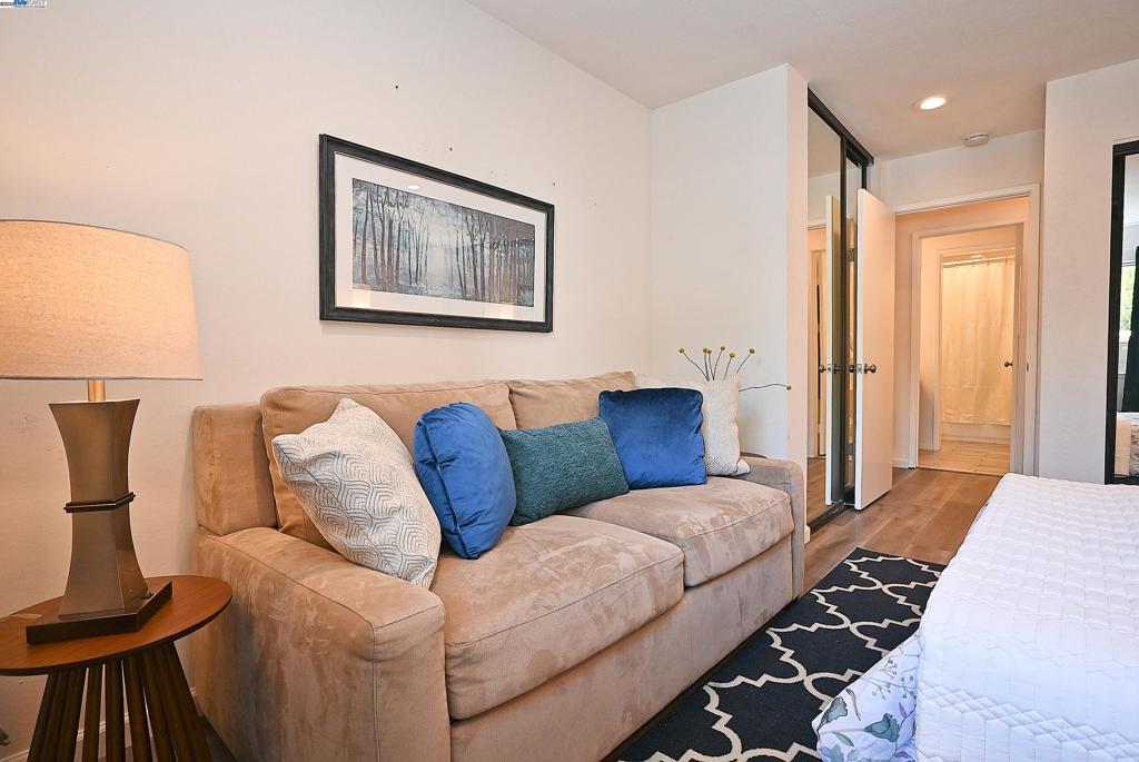 ALAMEDA - Residential