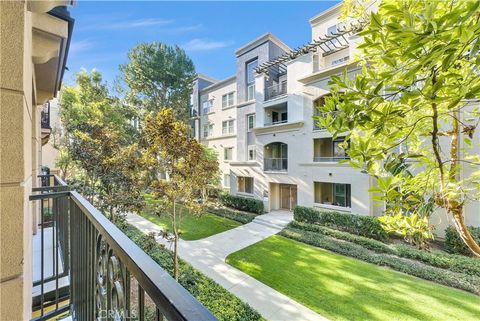 Property photo of 3212 Watermarke Pl, Irvine, CA 92612