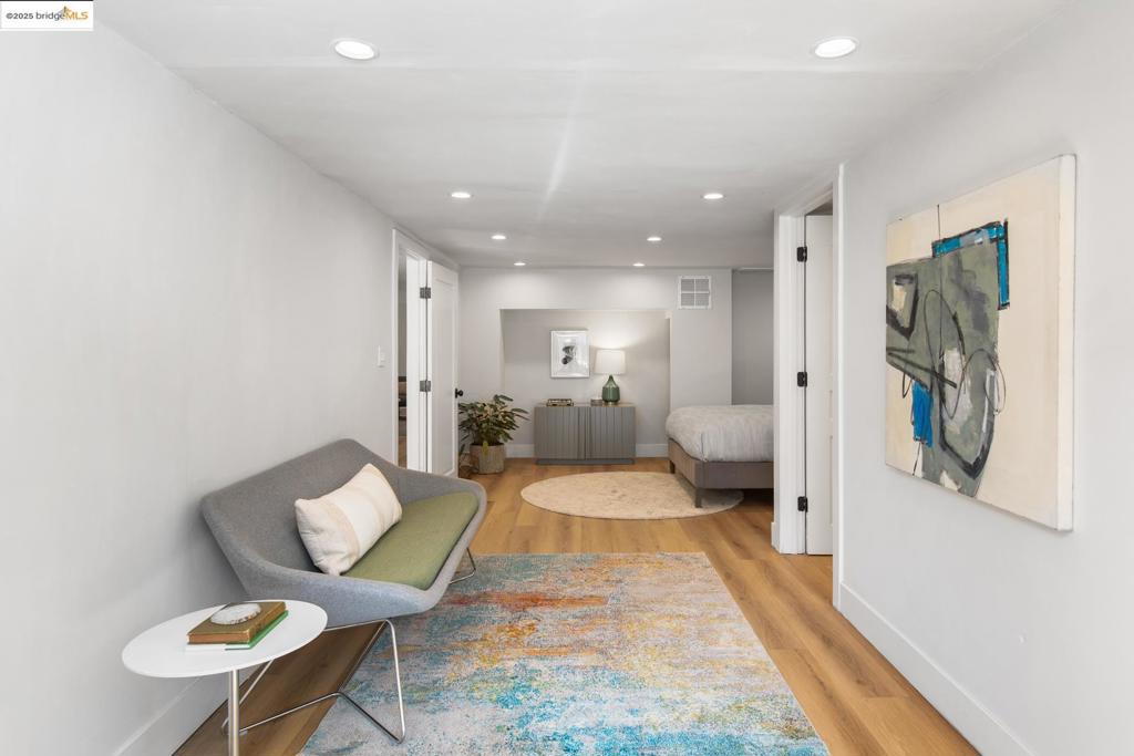 SANTA FE - Residential Income