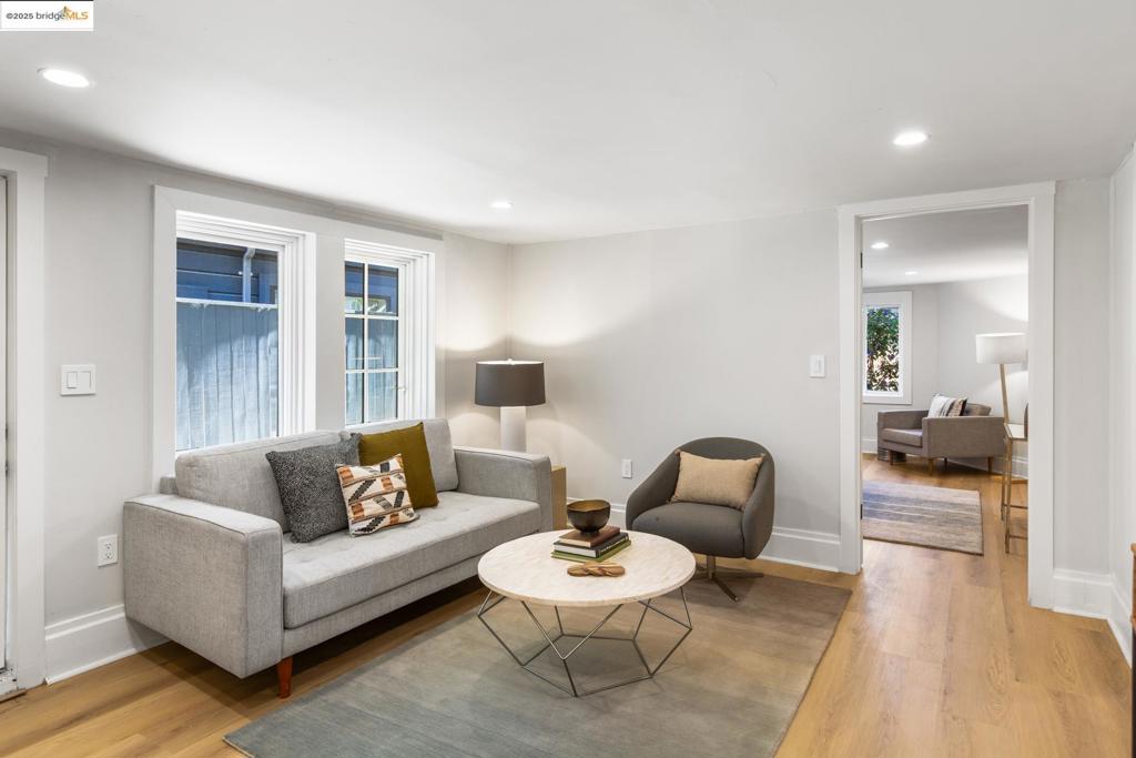 SANTA FE - Residential Income