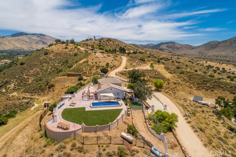 9175 Yucca Hills