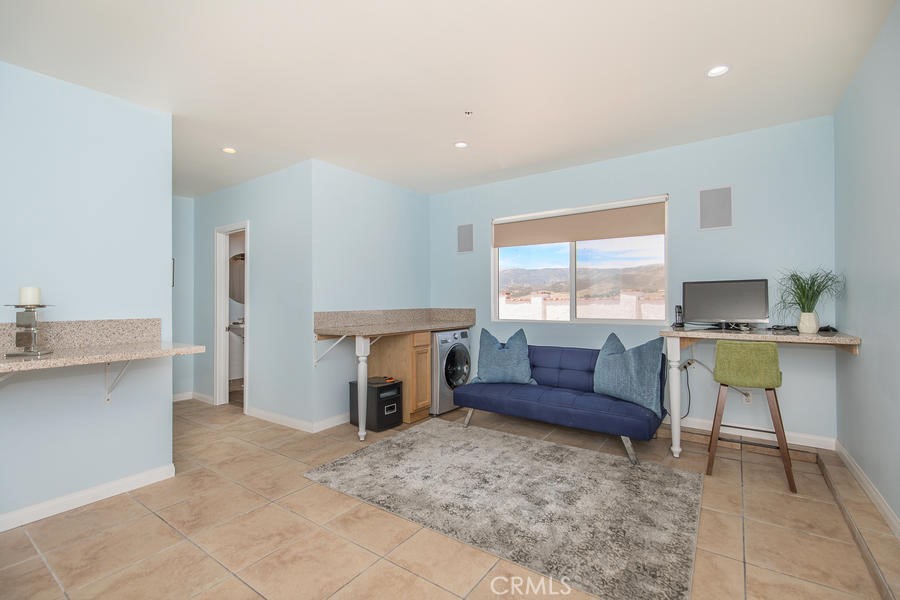 Custom Agua Dulce (CADUL) - Residential