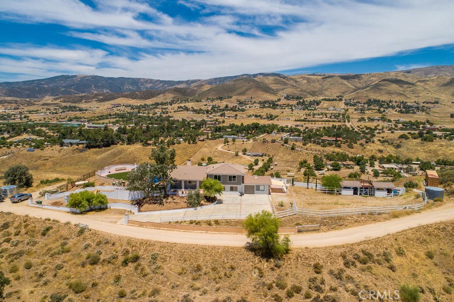 9175 Yucca Hills