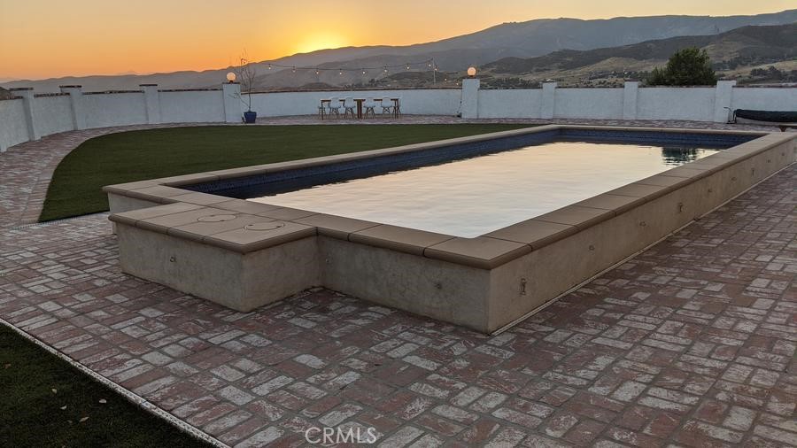 Custom Agua Dulce (CADUL) - Residential