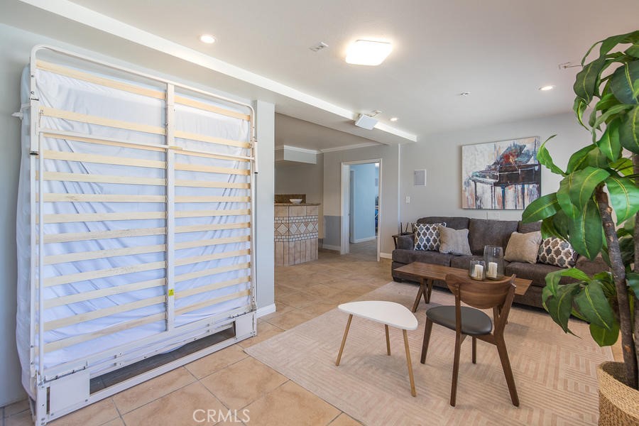 Custom Agua Dulce (CADUL) - Residential