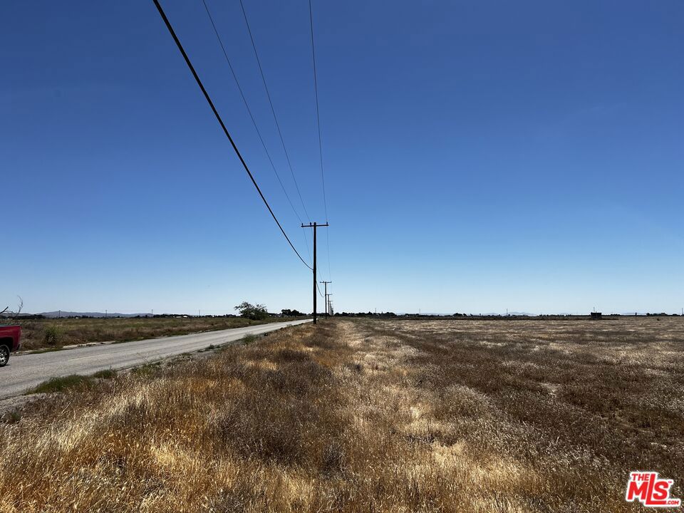 89 W Avenue A