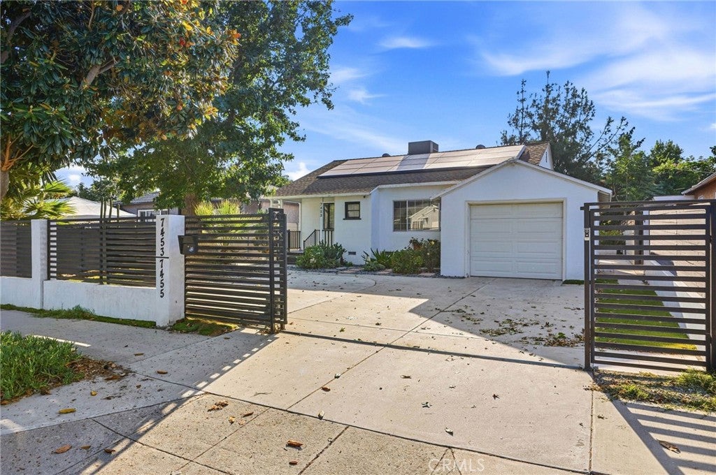 7453 Blewett Avenue