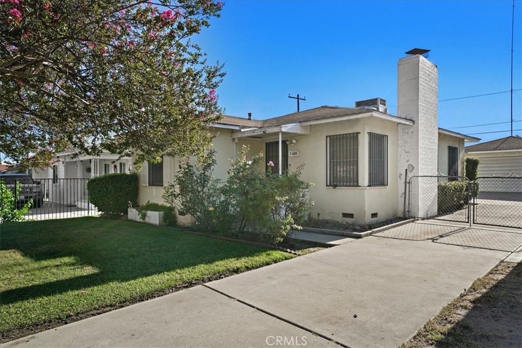 2486 Belle Street