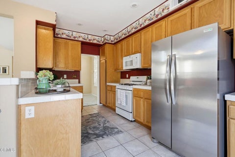 Tiny photo for 2166 Via Arandana, Camarillo, CA 93012 (MLS # V1-38768)