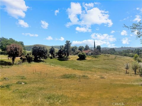 Tiny photo for 3330 S El Pomar Rd, Templeton, CA 93465 (MLS # NS26060450)