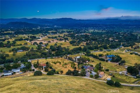 Tiny photo for 3330 S El Pomar Rd, Templeton, CA 93465 (MLS # NS26060450)