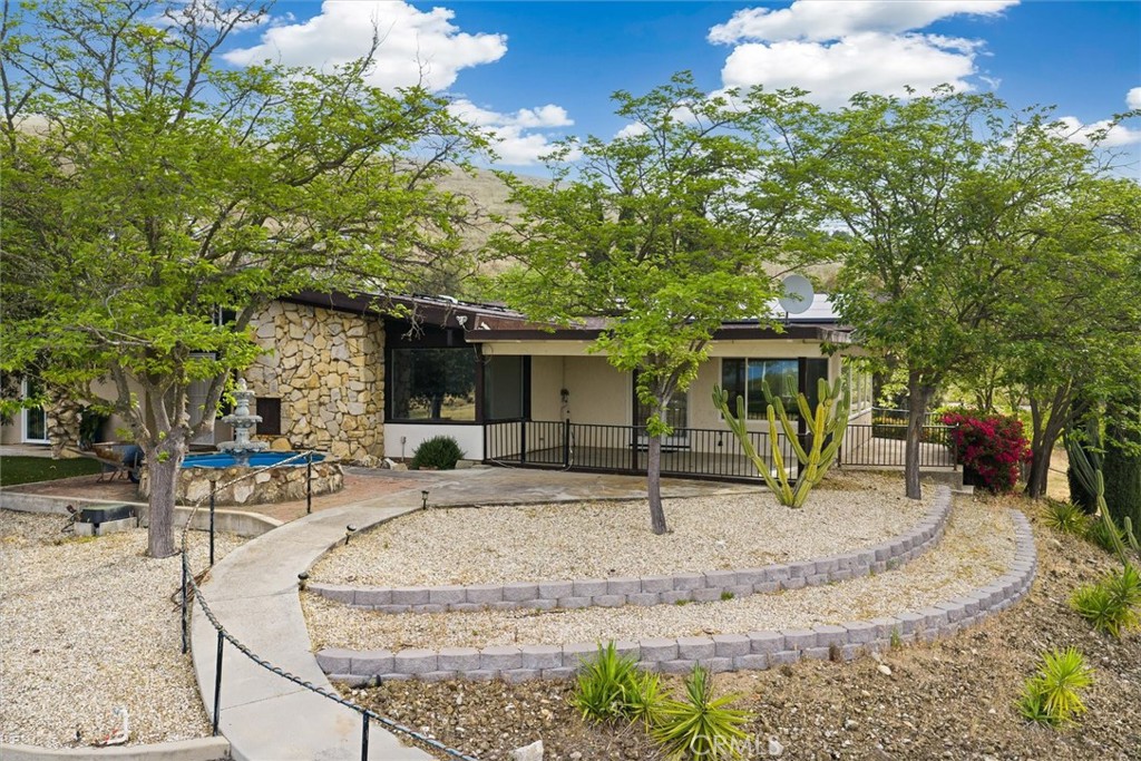 PROPERTIES 3330 S El Pomar