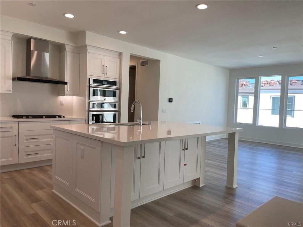 Welcome home! This beautiful, luxury townhome is nestled in the 'South Cove' beach close community in Dana Point. The 'Aliso 1943' floorplan features 3 Beds & 2 Baths + a Rooftop Deck with 360 pano views! (floorplan posted at supplements) This home was designed with beach-inspired finishes and an open floor plan that captures the coastal breezes – this beautiful South Cove - Dana Point beach home exudes laid-back luxury. Conveniently located to a variety of local restaurants, bars, beaches and the harbor. This location has it all! The city of Dana Point is nestled in a cove at the southern end of Orange County. Referred to as a charming, sleepy beach town, this laid-back beach community is home to an incredible coastline, the famous Dana Point Harbor and Doheny State Beach. Residents of this town are proud of their local heritage, often citing that Dana Point is one of the last true surf towns in Southern California. See for yourself what barefoot living is all about!