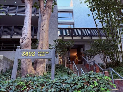 Photo of 3602 W Estates Lane #319, Rolling Hills Estates, CA 90274 (MLS # SB26043347)