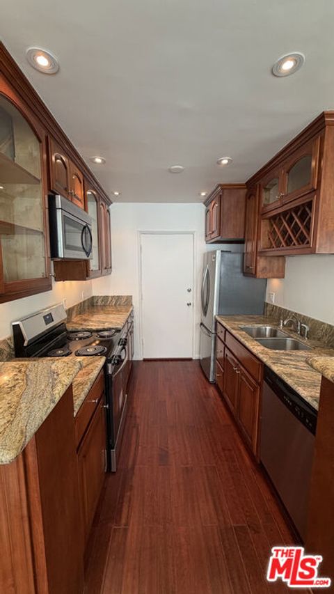 Photo of 960 Larrabee Street #126, West Hollywood, CA 90069 (MLS # 26669139)