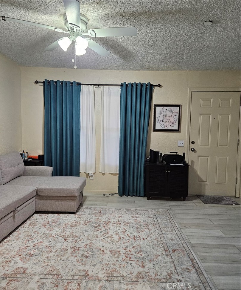 Chestnut Square (CHSQ) - Residential