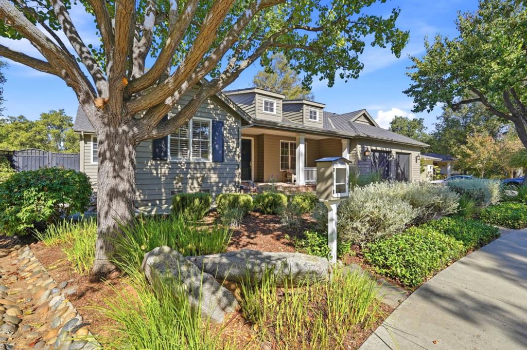 11008 Sycamore Drive