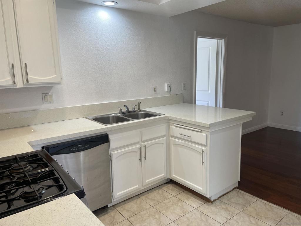 7210 Canyon Breeze Rd.
