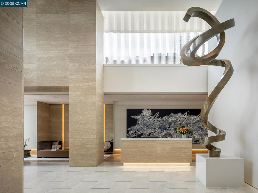 SOUTH BEACH - Residential