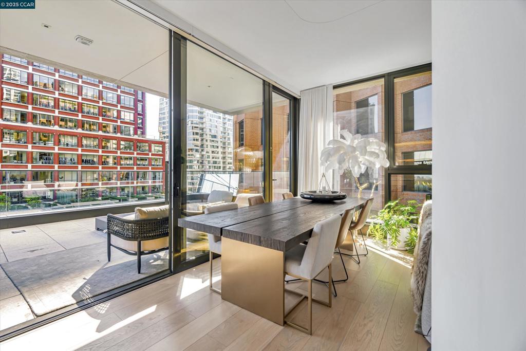 SOUTH BEACH - Residential