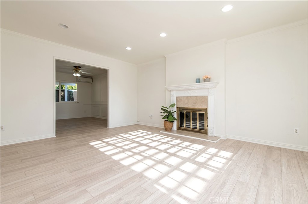318 S Palo Cedro Drive